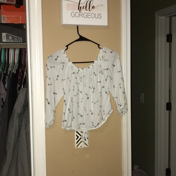 Crop top - Picture 2 of 2